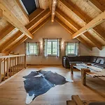 Penthouse Weiglhof Apartment Russbach am Pass Gschuett